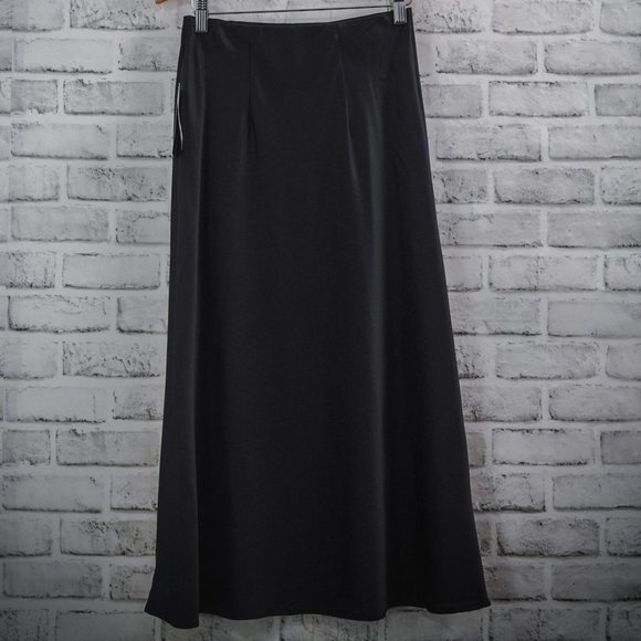 Danielle Bernstein Slip Midi Skirt, 3X - Picture 2 of 4